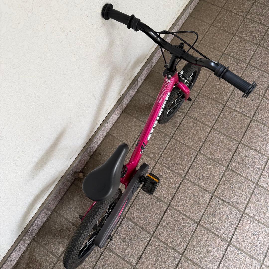 使用頻度低　室内保管　STRIDER 14x ピンク ストライダー　ペダル