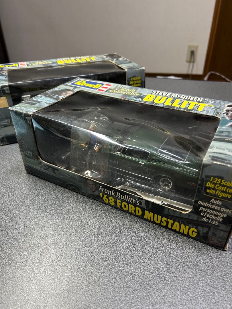 Revell '68 Dodge Charger Ford Mustangセット