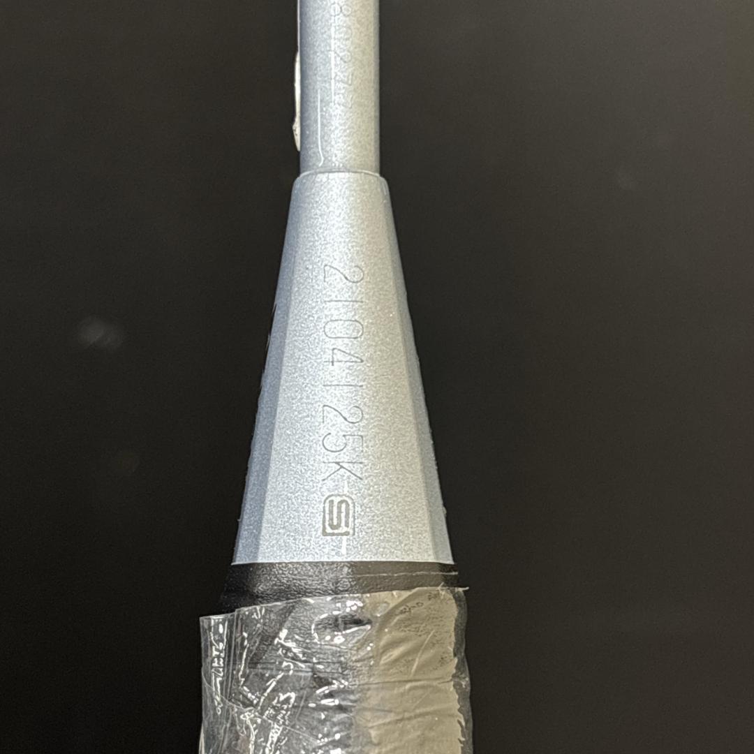 YONEX　NANOFLARE　200　バトミントンラケット　ガット無し