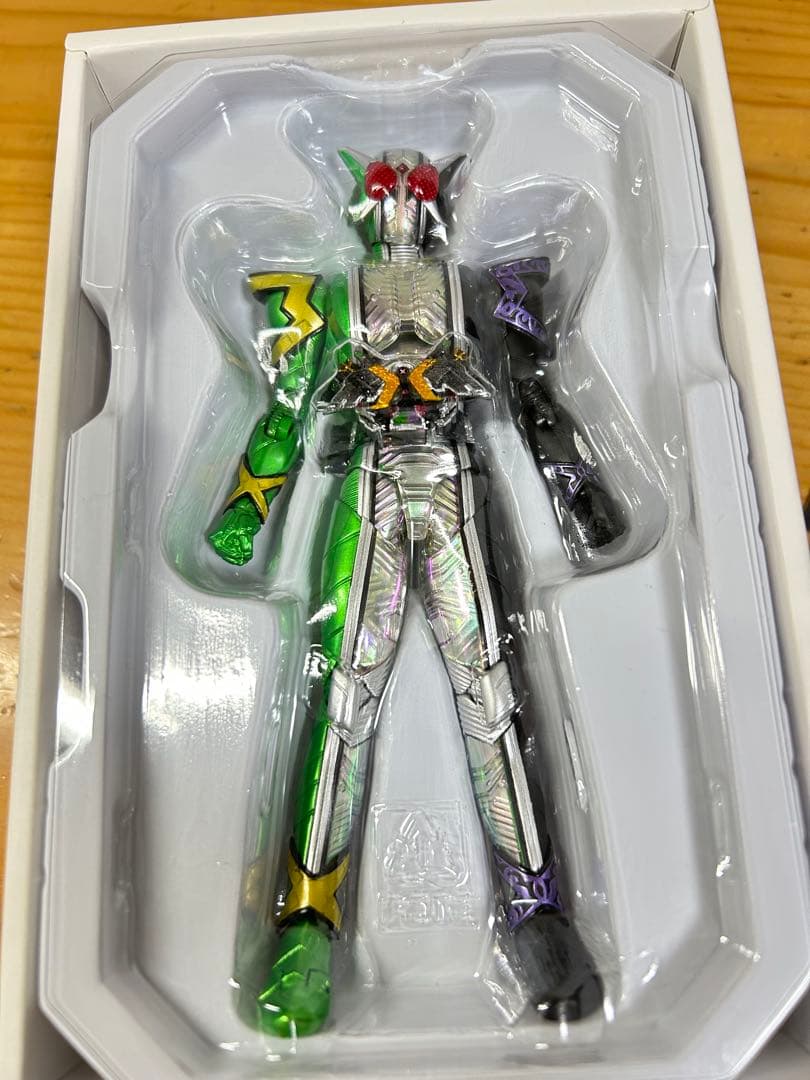 S.H.Figuarts真骨彫製法仮面ライダーWエクストリーム