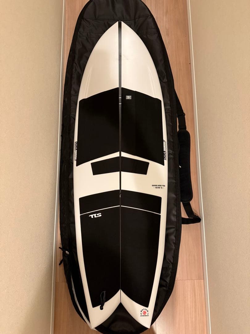 美品　サーフボード placeboプレセボ RNF-RETRO’18 5’3