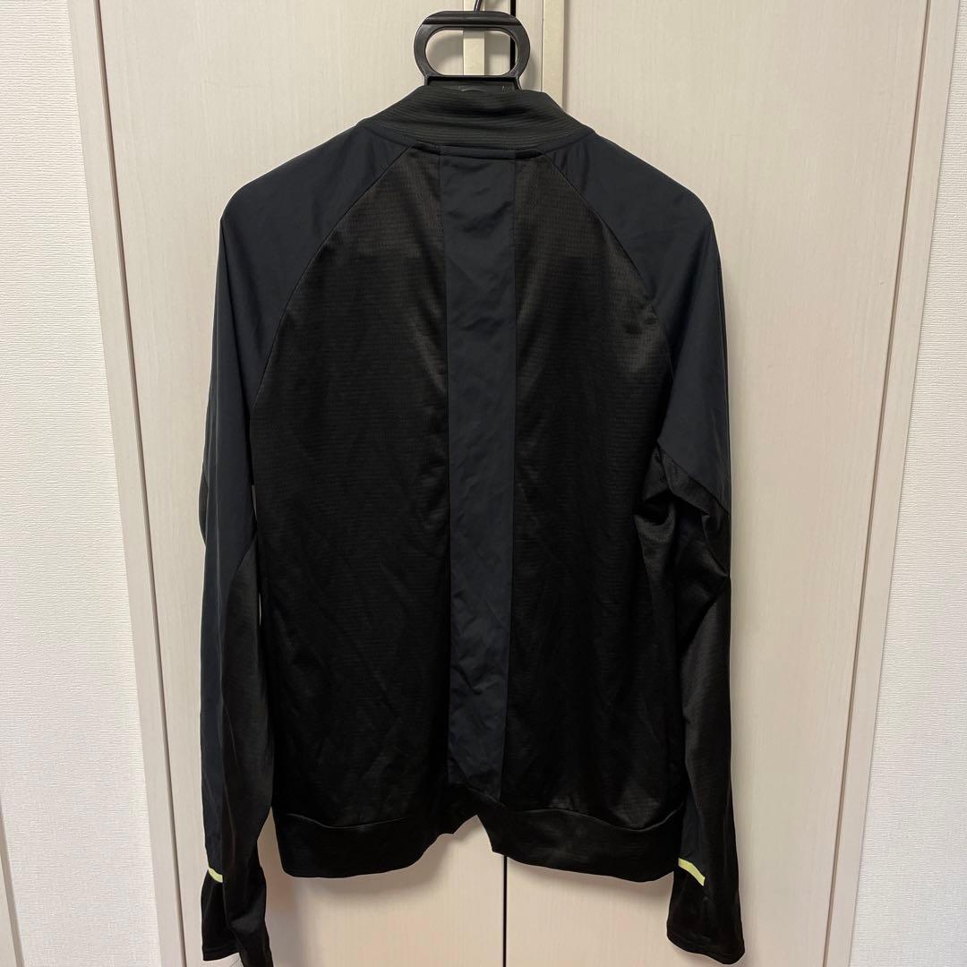 アシックス　ウインドブレーカー上下　XL