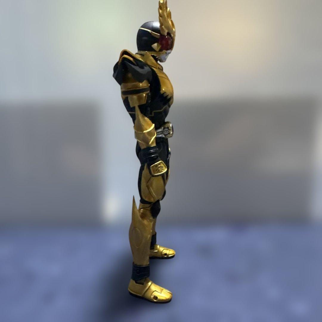 S.H.Figuarts 真骨彫　仮面ライダークウガ　ライジングアルティメット