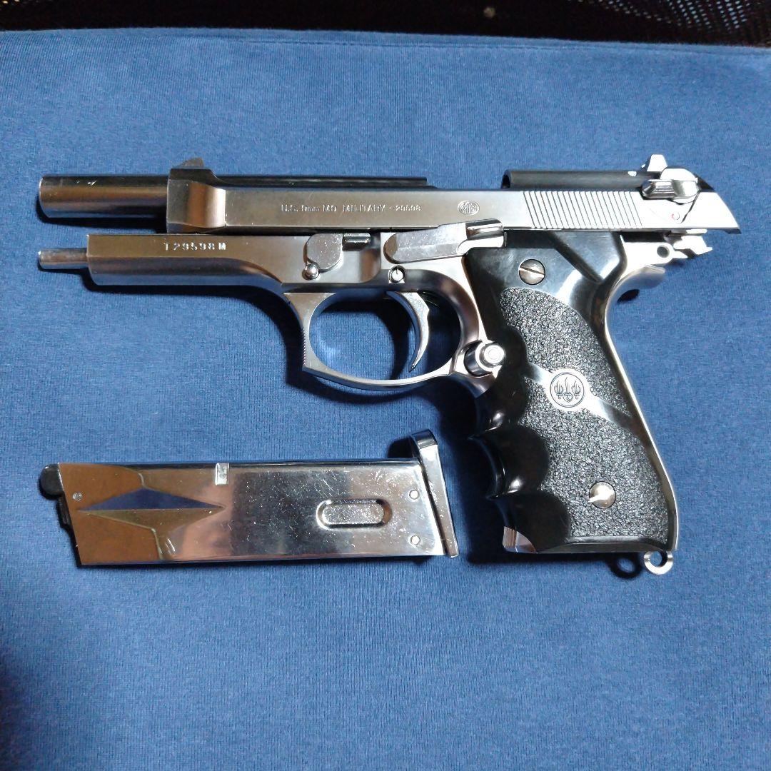 東京マルイM92F　ガスブローバック　クロームステンレスシルバー中古　ベレッタ