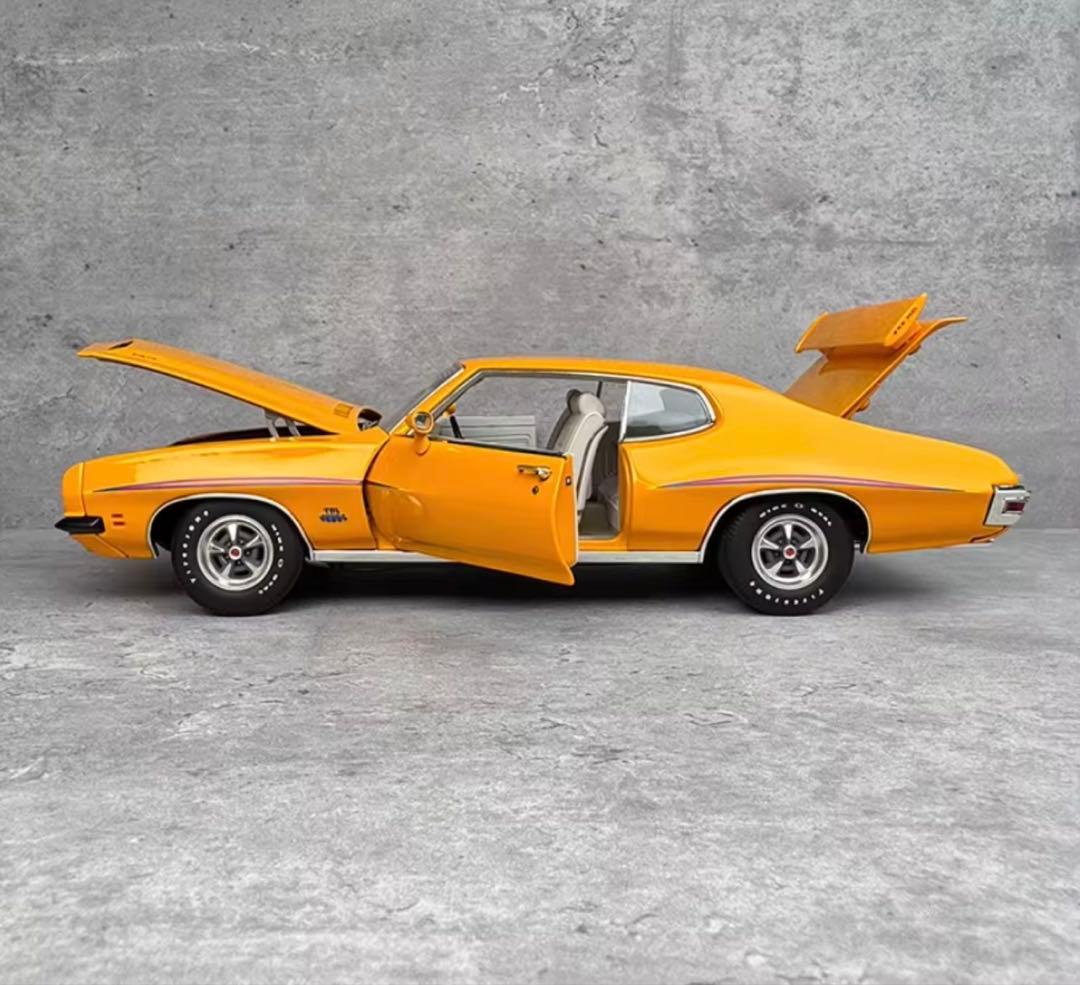 ACME ダイキャスト 1:18 スケール GTo ジャッジ 1971 モデル