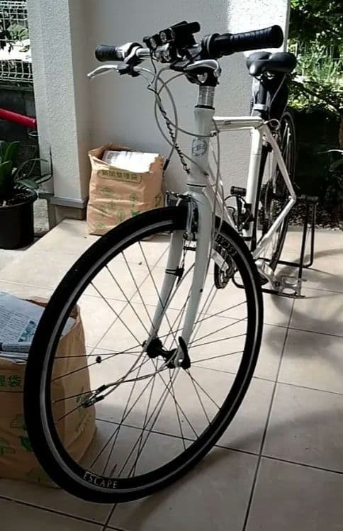 クロス自転車　エスケープR3　サイズМ