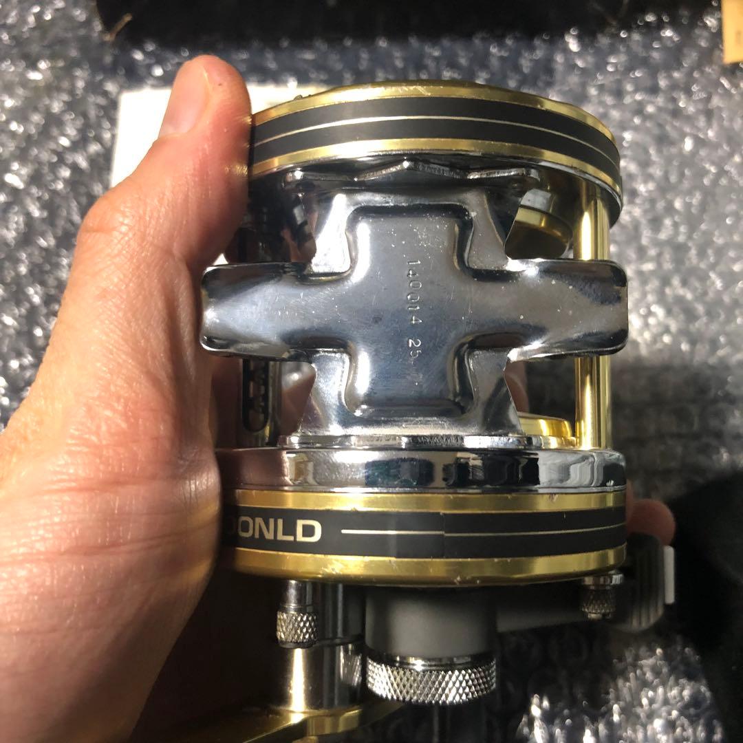【希少】ABU アブ　アンバサダー BG 7000NLD シャンパンゴールド