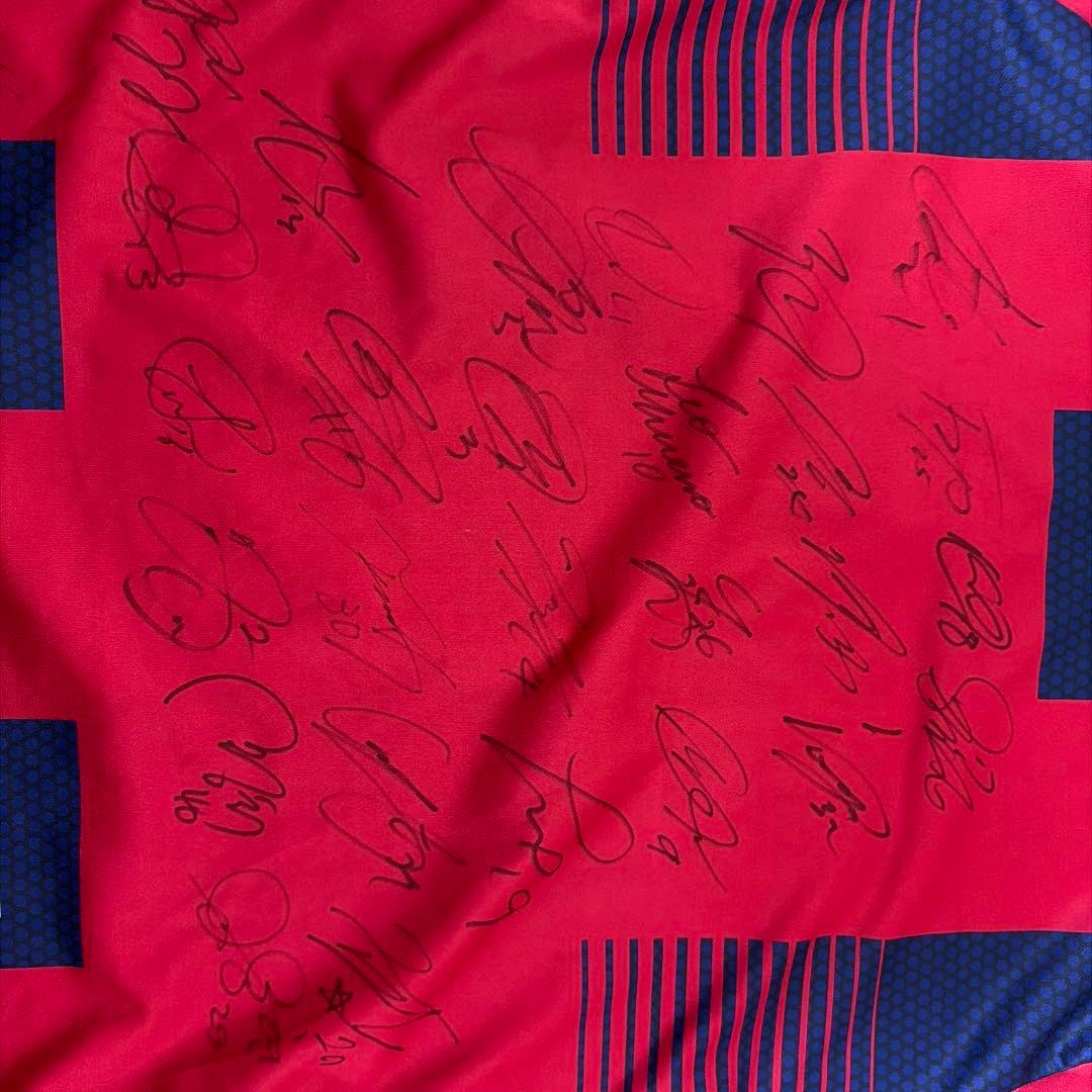 ファジアーノ岡山 28人サイン入りユニフォーム 2019