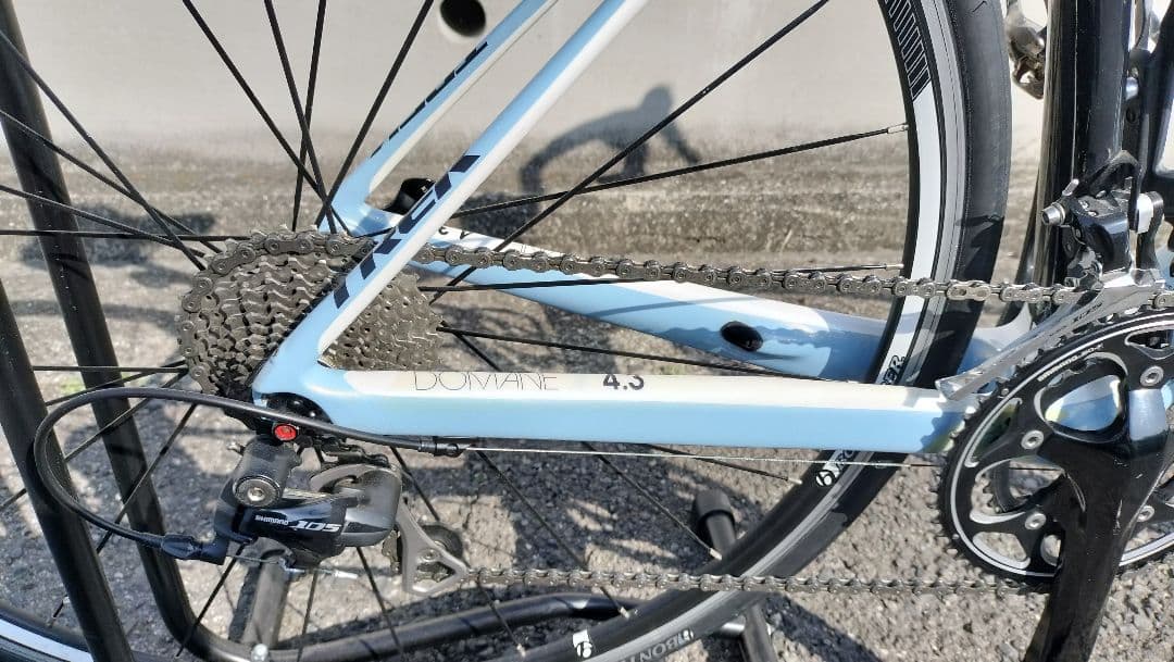 トレック　TREK MADONE 4.3 WSD 2013