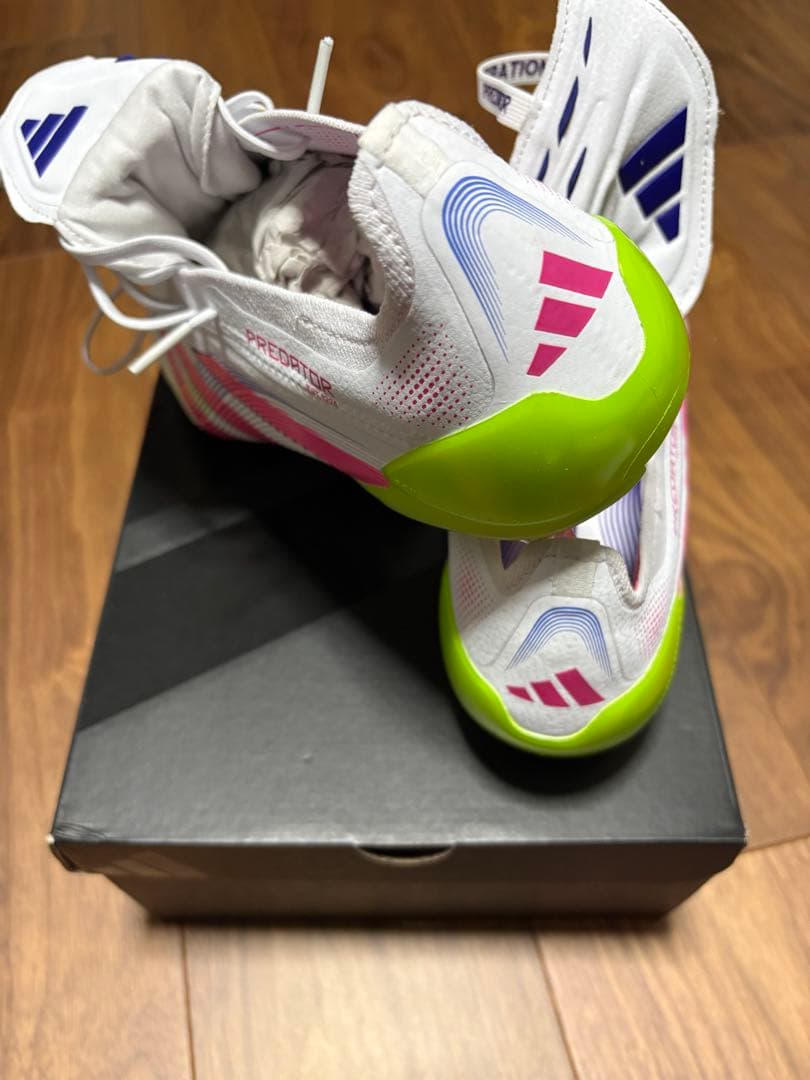 【新品】adidasプレデター Elite フォールディングタン FG 30.5