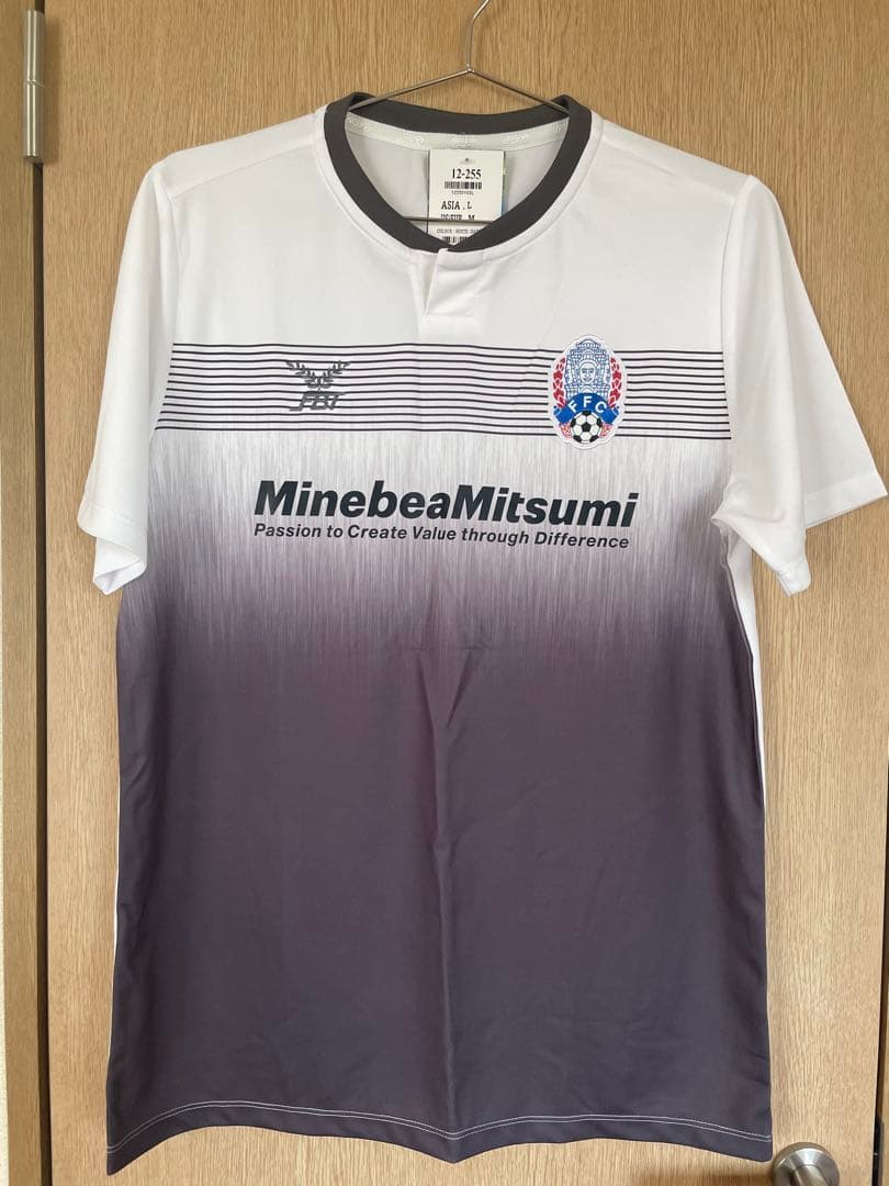 ミネベアミツミ　minebeamitsumi カンボジア　ユニフォーム　サッカー