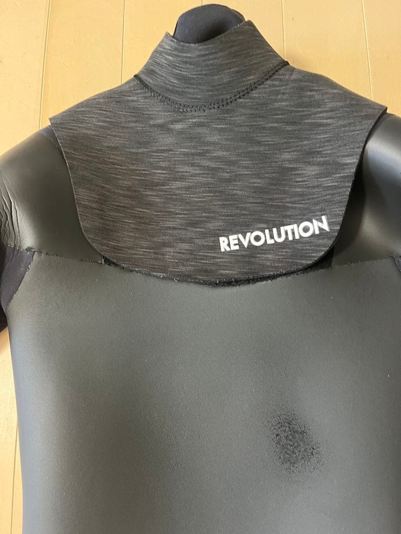 値下げ！REVOLUTION フルスーツ ウェットスーツ キッズセミドライ