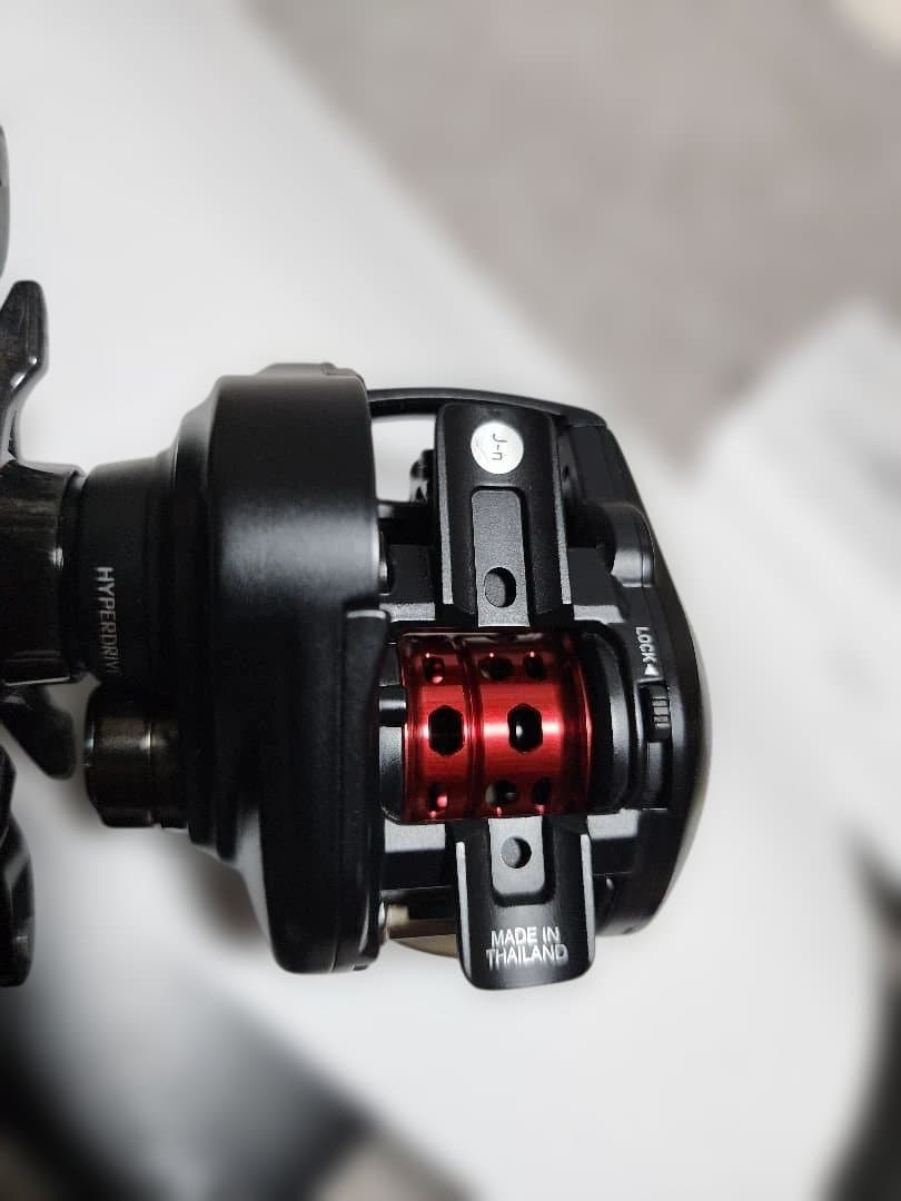✨週末セール中✨ アルファス BF TW 8.5R ベイトリール