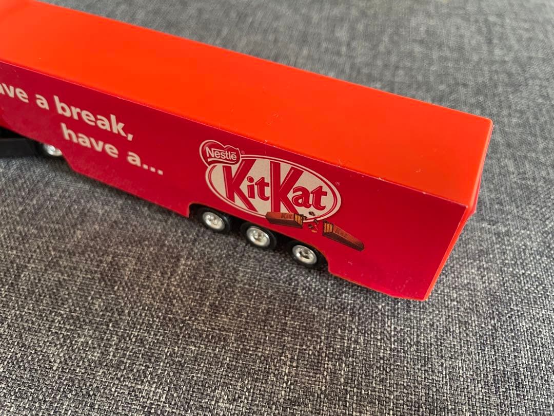 ドイツ 非売品 ミニカー(大型トラック) 4台セット
