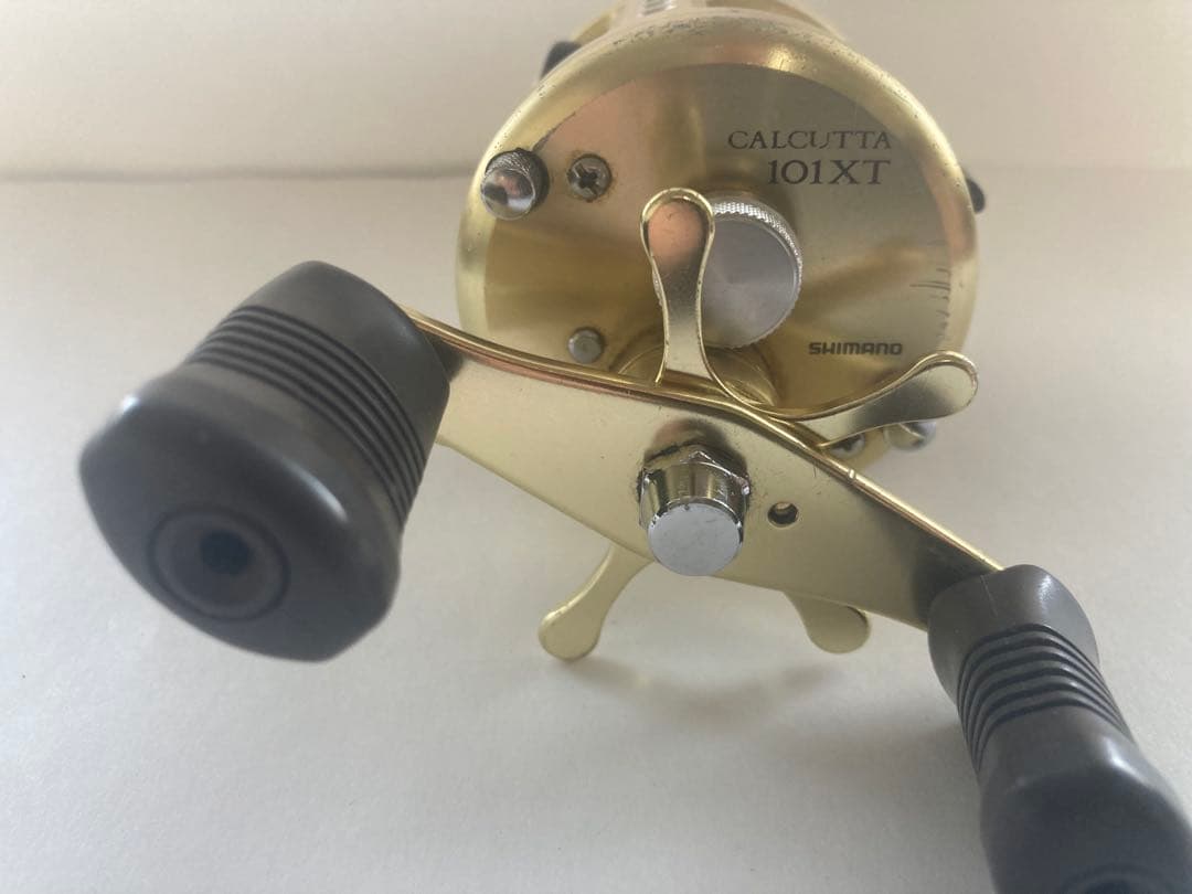 SHIMANO カルカッタ101XT ベイトリール