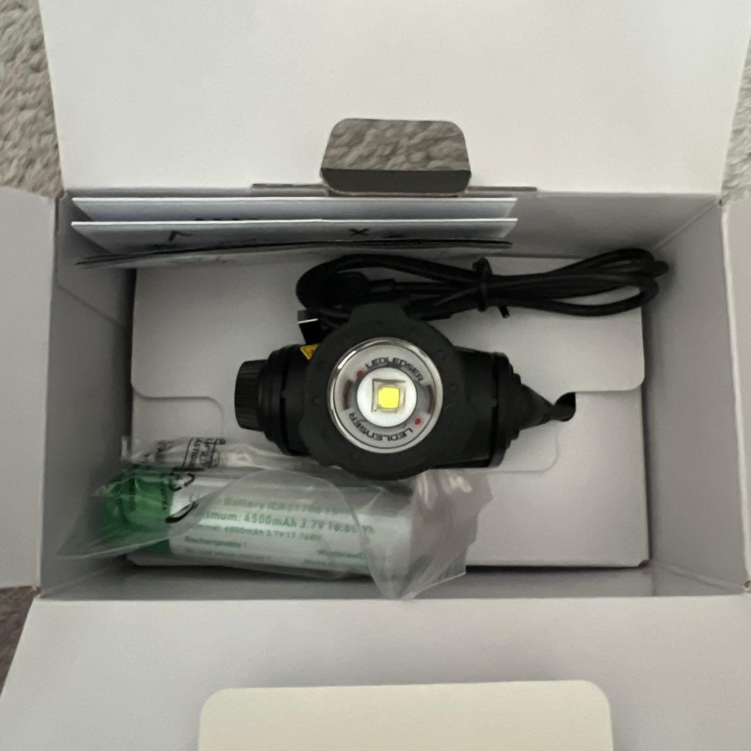 LEDLENSER H7R Core ヘッドランプ