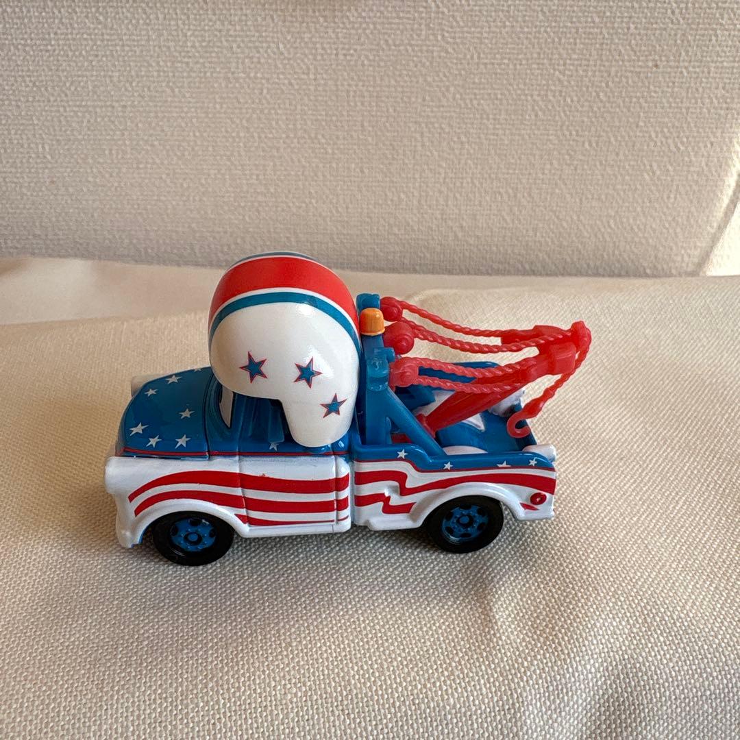 未使用新品☆トミカ　カーズ　メーター　スタントカータイプ　非売品
