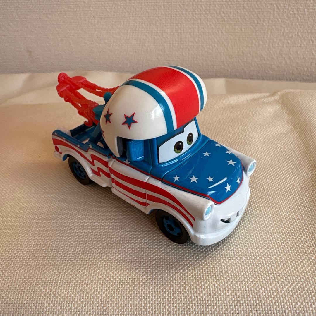 未使用新品☆トミカ　カーズ　メーター　スタントカータイプ　非売品