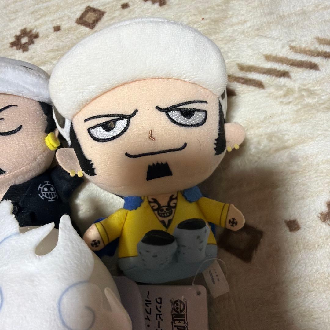 ワンピース　ロー　ルフィ　ぬいぐるみ　3点セット