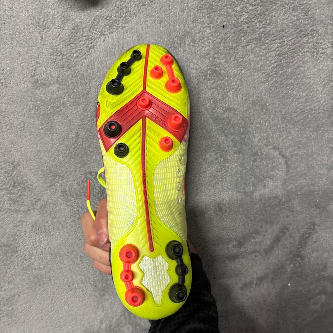 NIKEマーキュリアルヴェイパー14