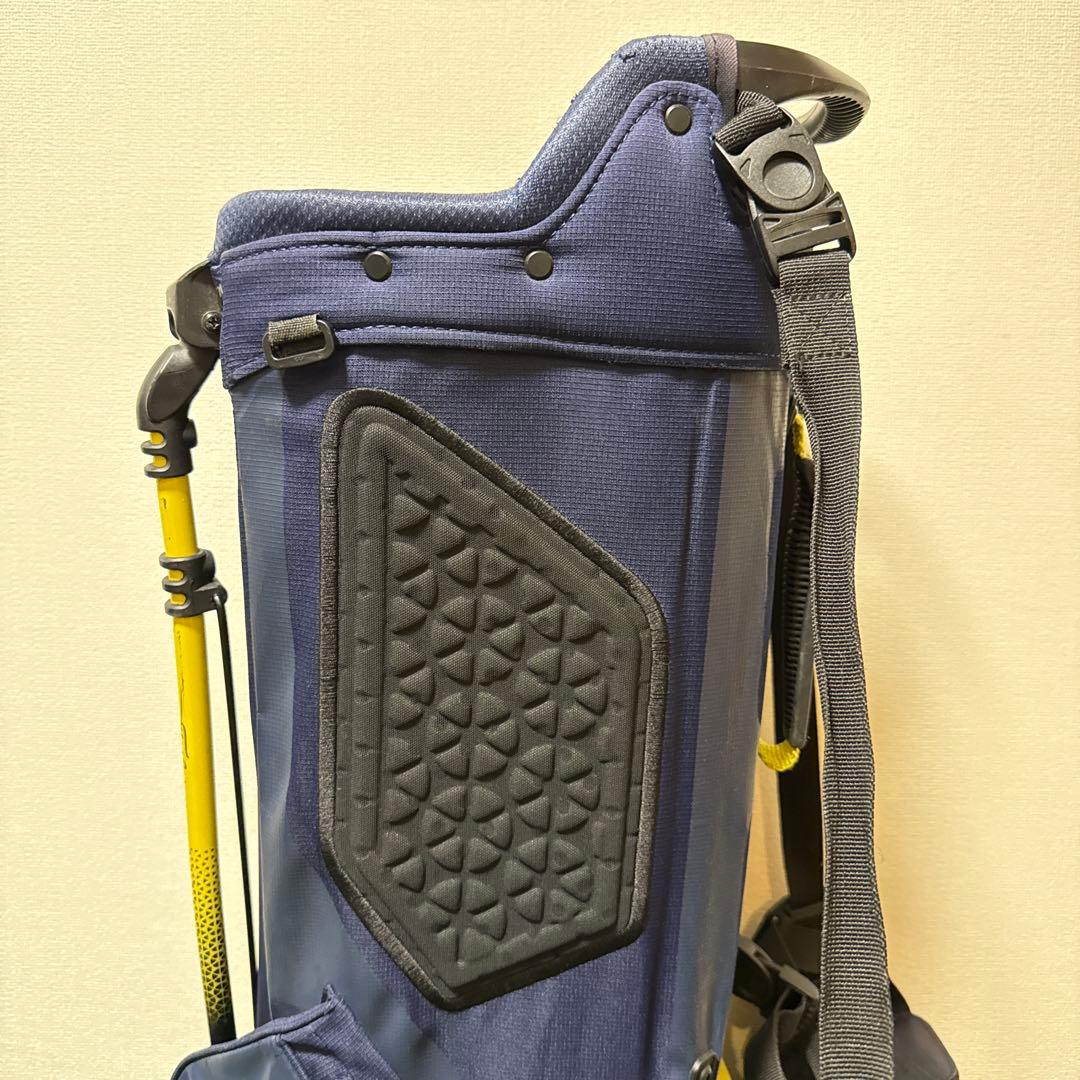 Titleist prayers4 キャディバッグ スタンド式 9型 2.5kg