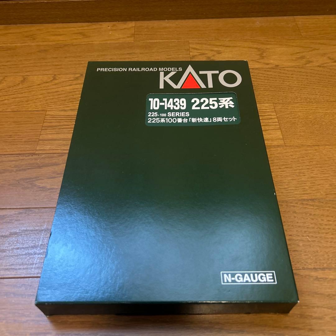 KATO Nゲージ　10-1439 225系100番台　新快速　8両セット