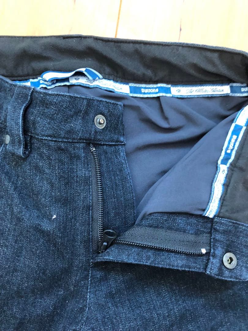 バートン　スノーウエア　スノーボード　パンツ　デニム　レディース　細身