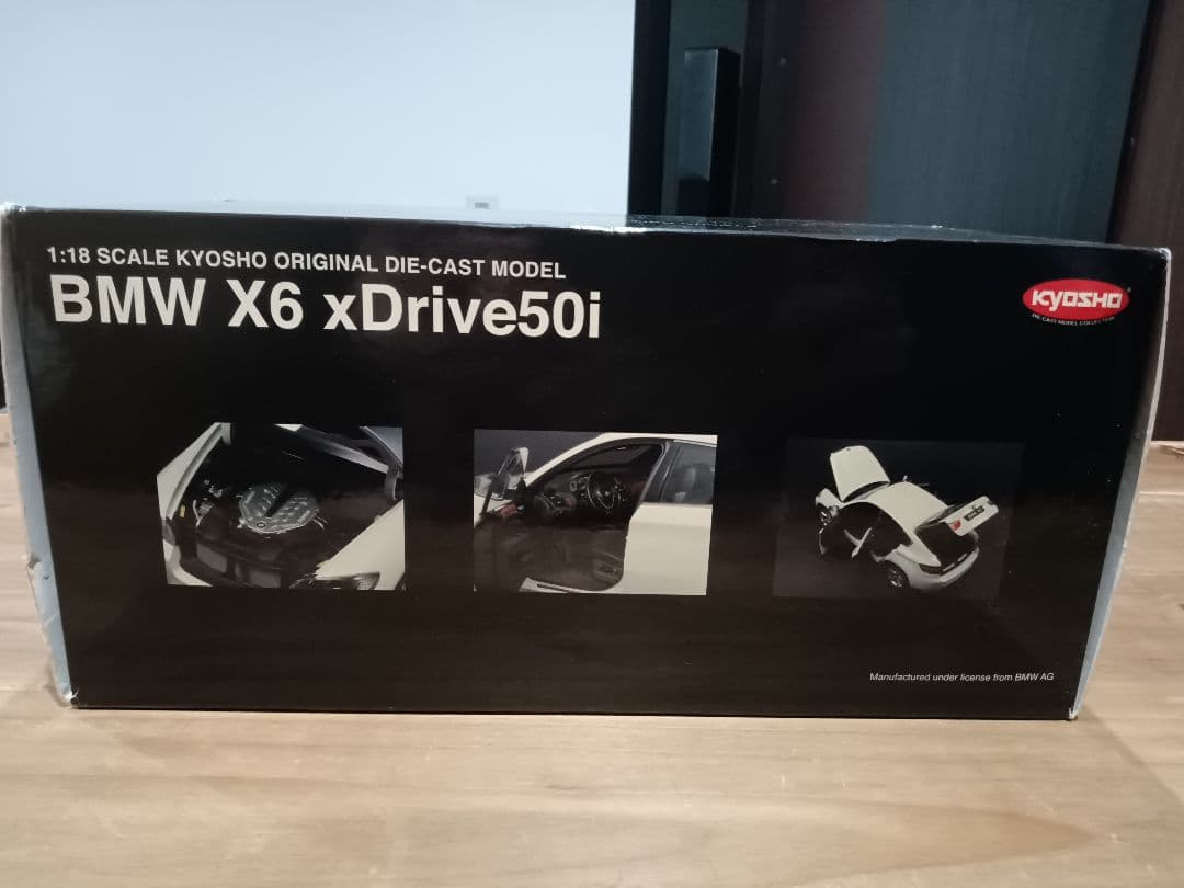 1/18 京商　 X6 xDrive 50i ミニカー　ホワイト