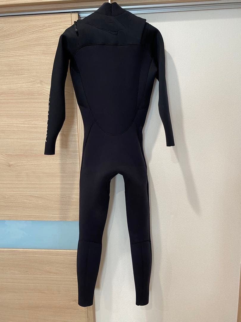 AIRTIGHT ウェットスーツ　スラントジップ2025 【美品】