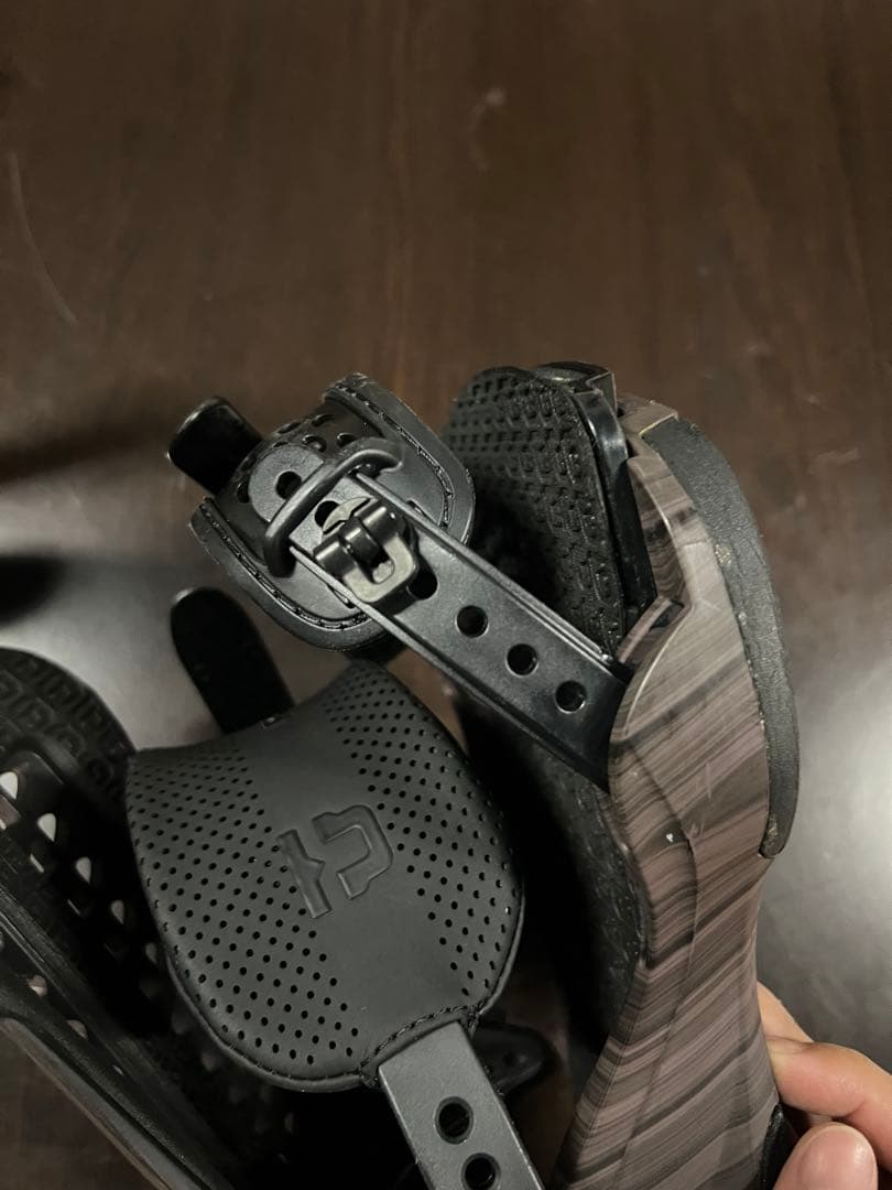 UNION Force（旧型）　スノーボード ビンディング