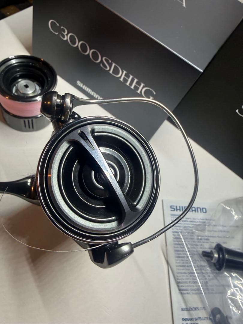 新品　22 ステラ C3000SDHHGと純正2500SHGスプールセット