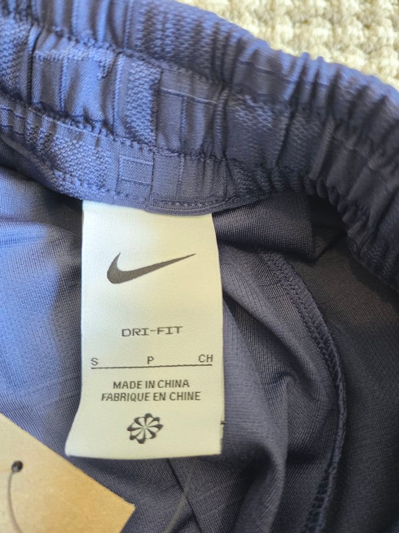 ★新品★NIKE　テニスショートパンツ　Sサイズ　IB0770