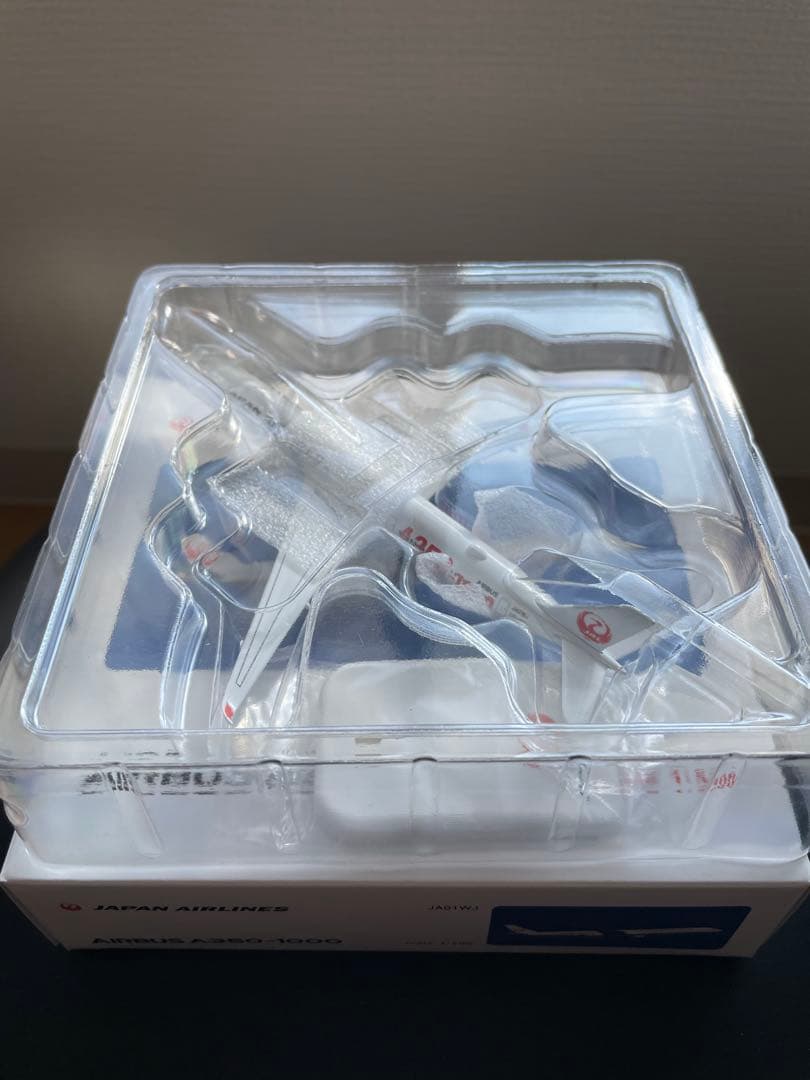JALUX企画 1:500 A350-1000 日本航空 JA01WJ