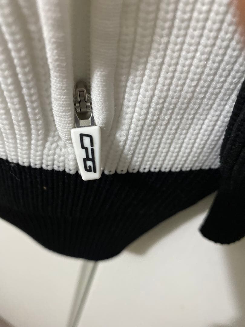 CFG ストライプ ジップアップジャケット