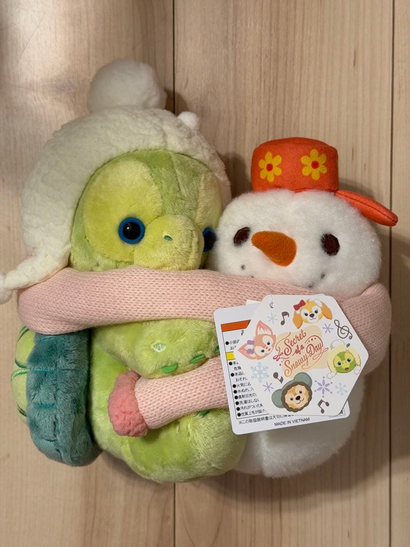 ディズニークリスマス2025 リーナ・ベル&ツリーとオルメル&雪だるまのセット