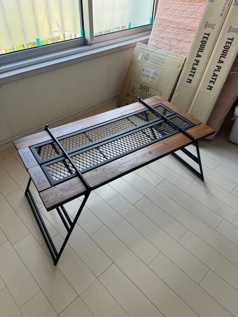 Dodテキーラテーブル 、自作天板付き