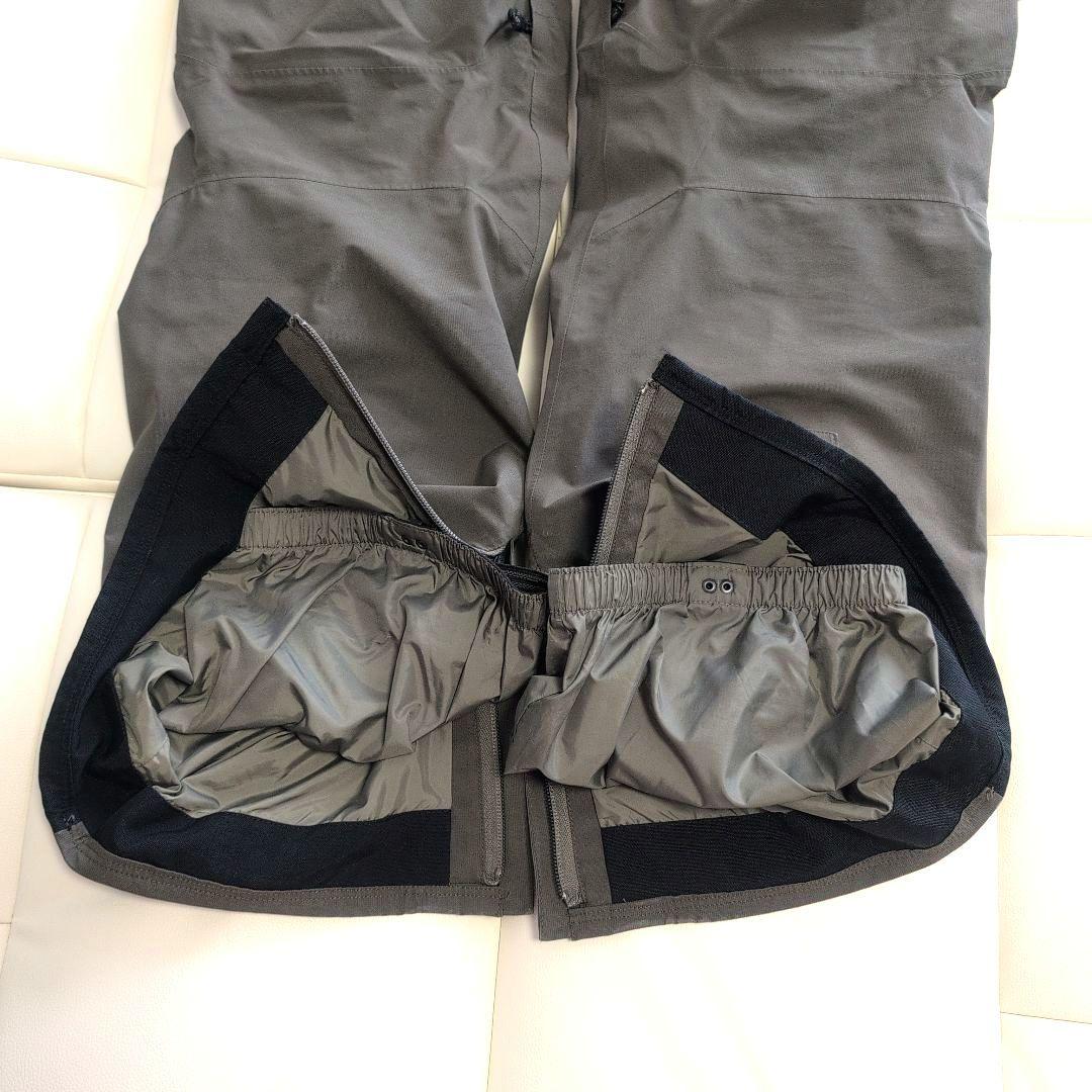 Burton [ak] スノーボードパンツ カーキ サイズM