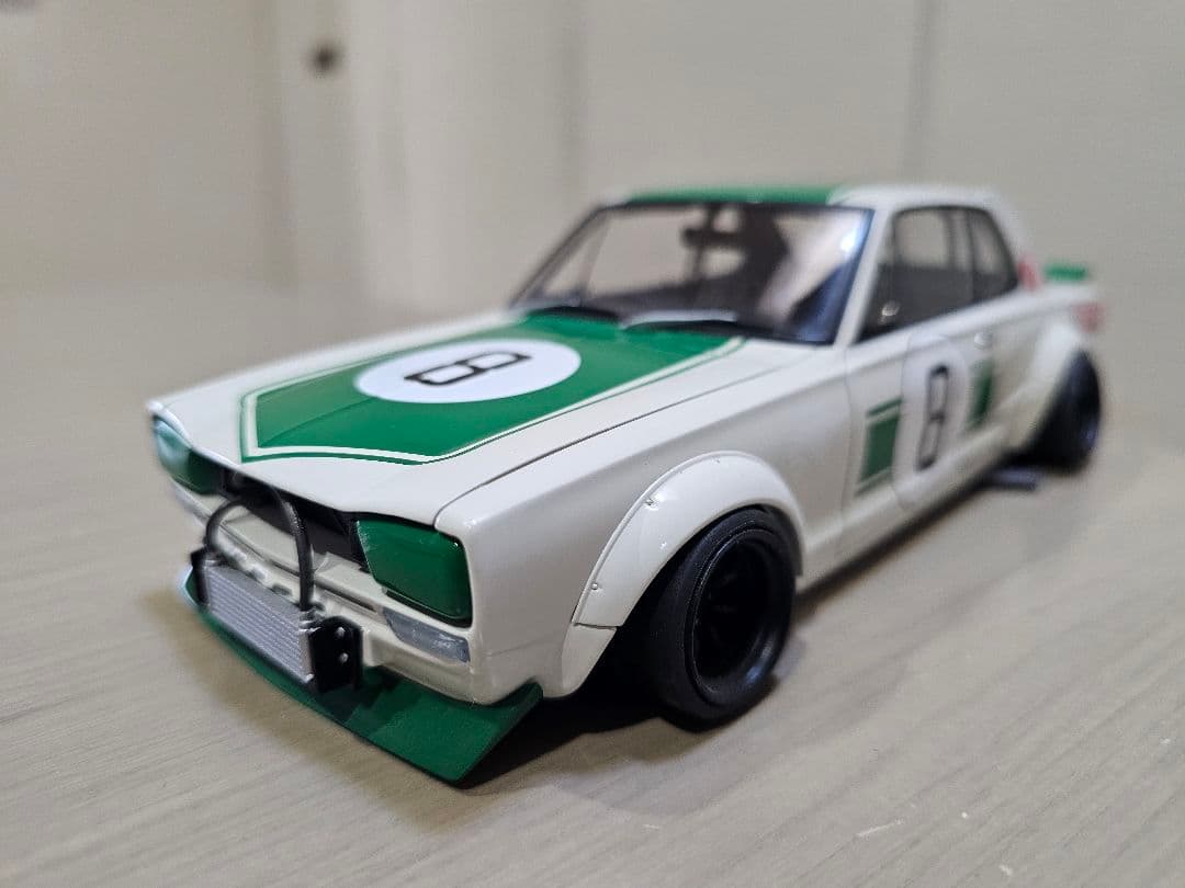 AUTOart NISSAN SKYLINE GT−R RACING NO.8