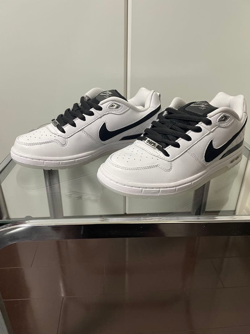 スケートボード Nike SB P-Rod 1 Retro \"White and Black\"