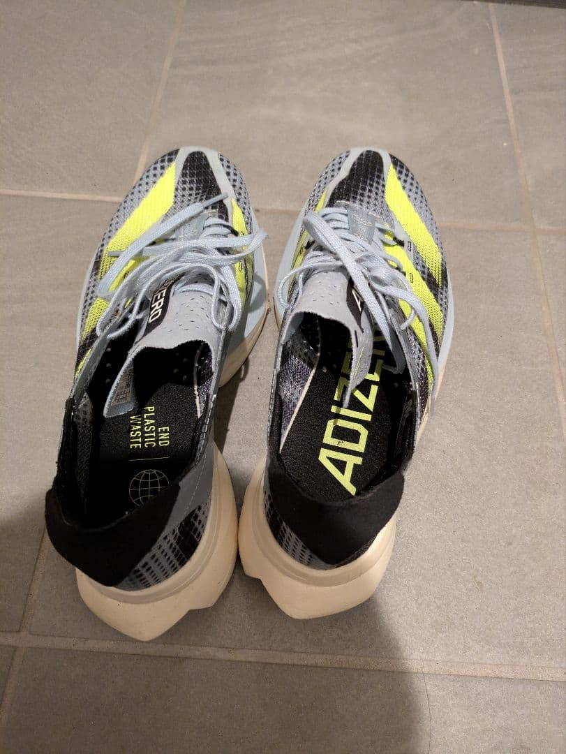 t*a様 adidas　アディオスプロ3　25.5