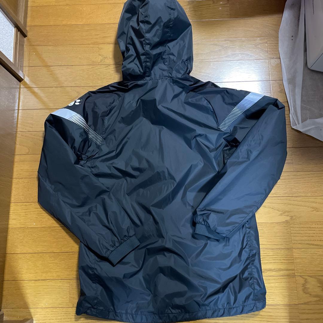 サ*ボ様 いわてグルージャ盛岡　KELME フード付きウィンドブレーカー XL