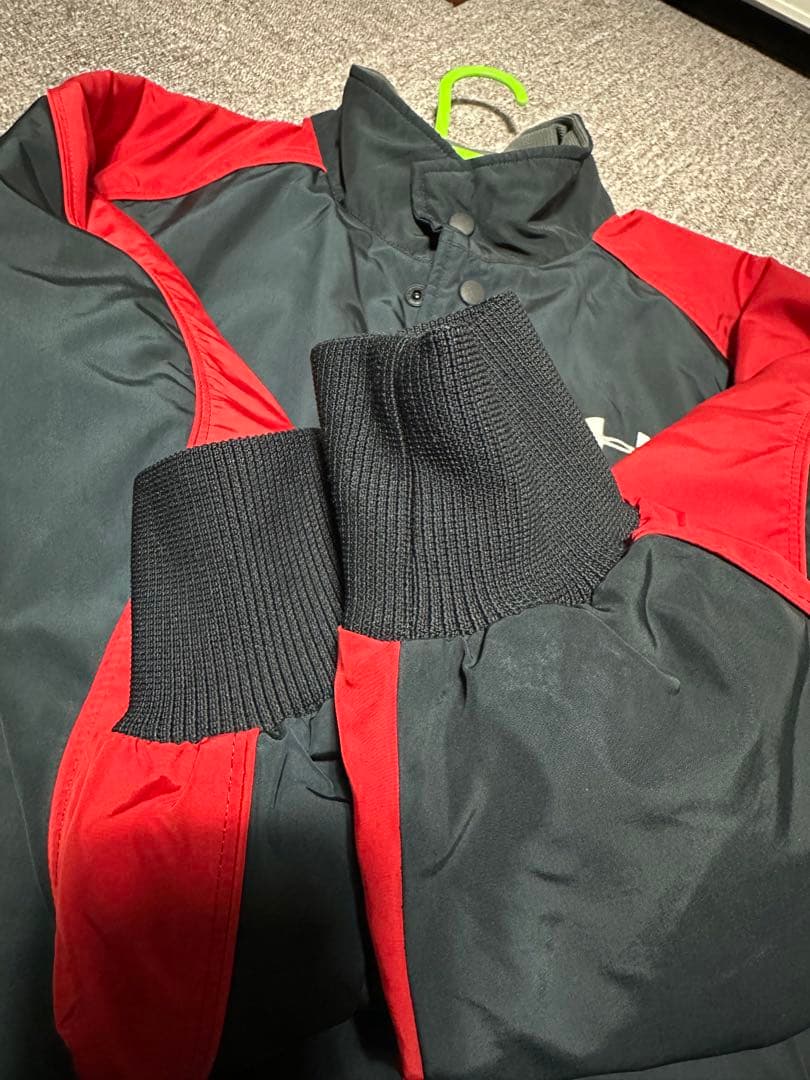 UNDER ARMOUR アンダーアーマー　ウィンドブレーカー　グランドコート
