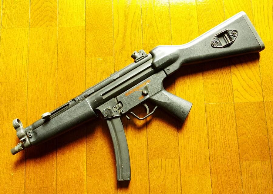 東京マルイ H&K MP5A4（ハイグレードバージョン）200連スペアマガジン付