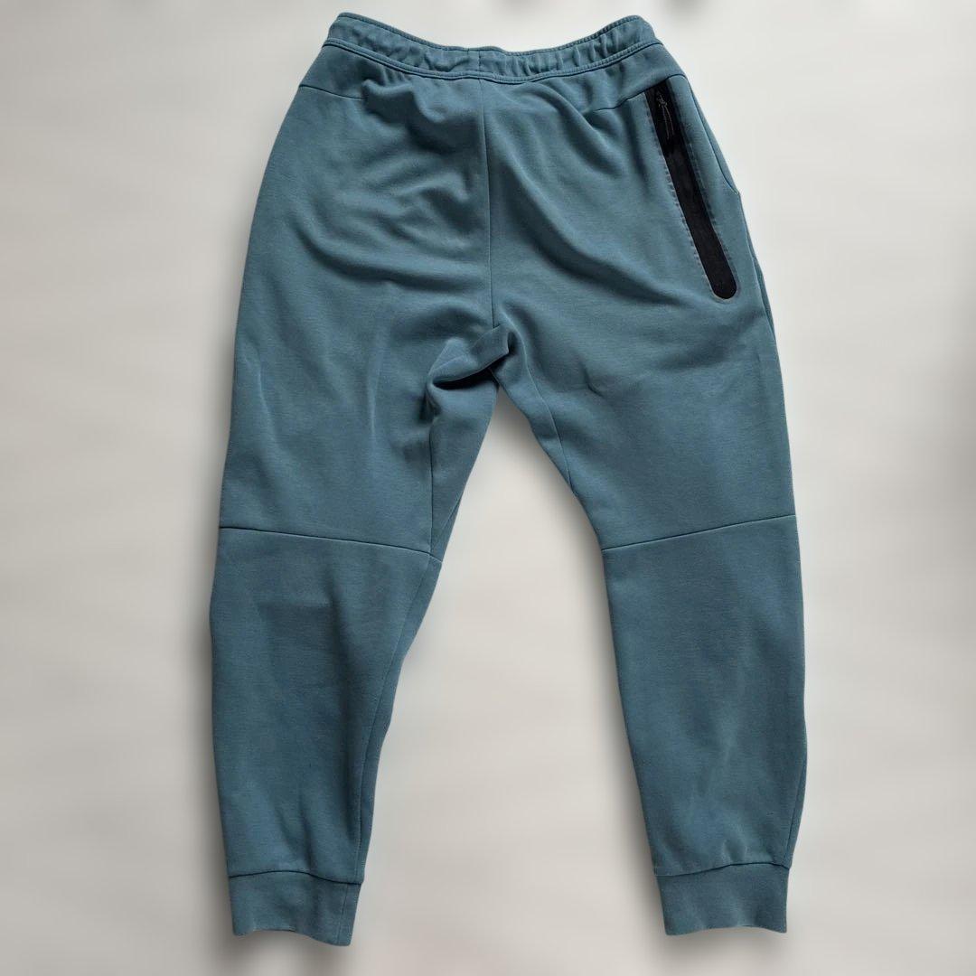 NIKE テックフリース　トットナム