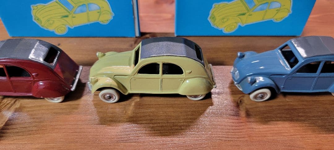 J.R.D. 2CV Berline ミニカー 3台セット フランス製