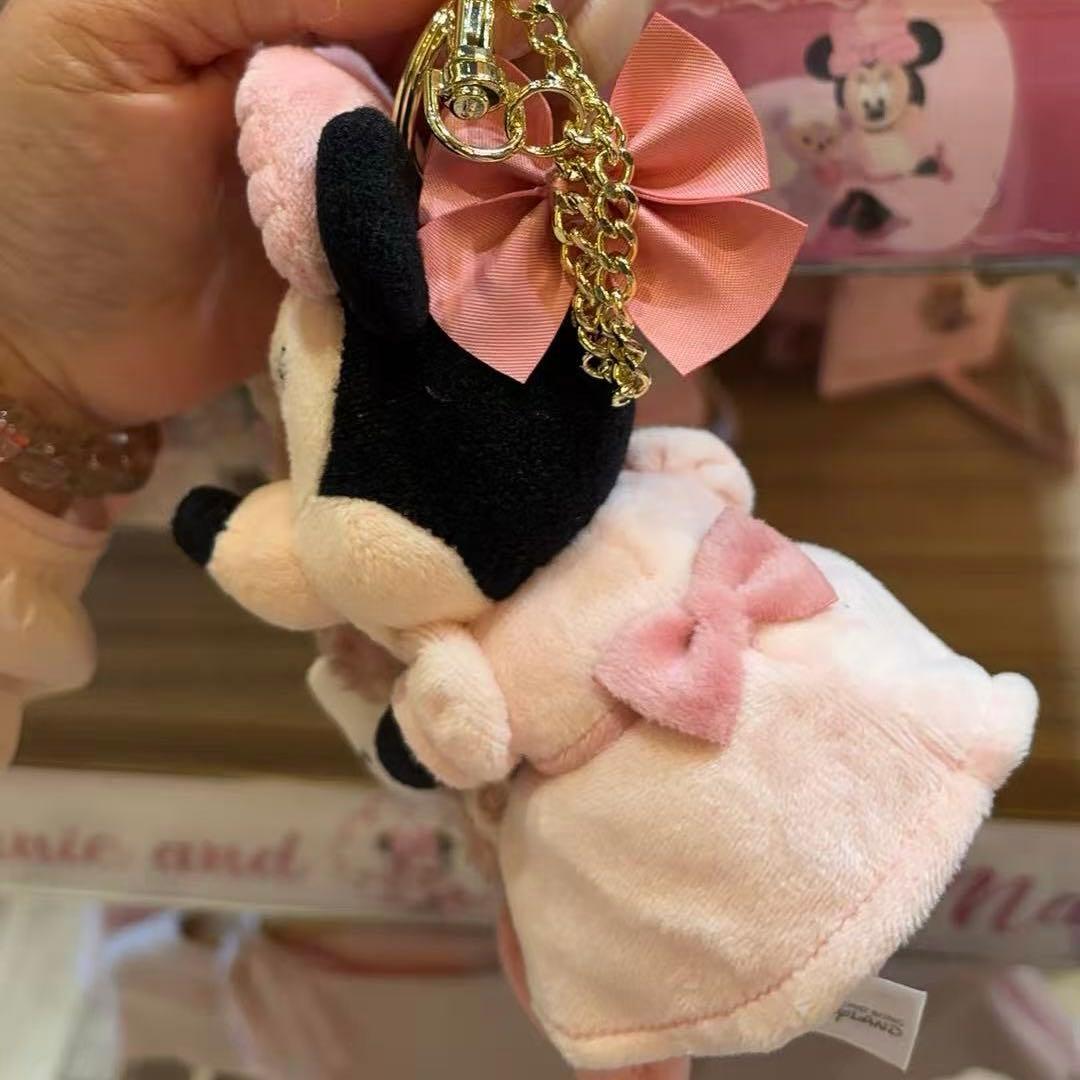 なおさと 様⭕️香港ディズニー　ミニーマウスとシェリーメイ　ぬいぐるみキーホルダー