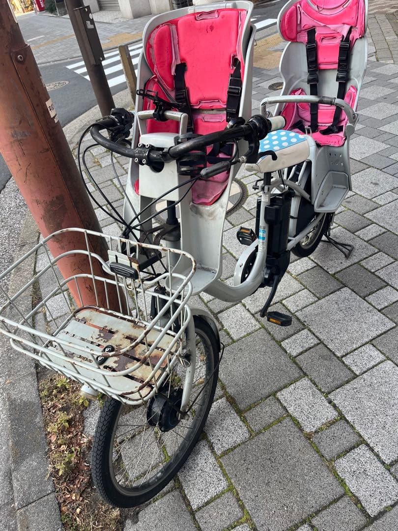 ビッケ　電動アシスト自転車 チャイルドシート2つ付き　※引き取り専用です！