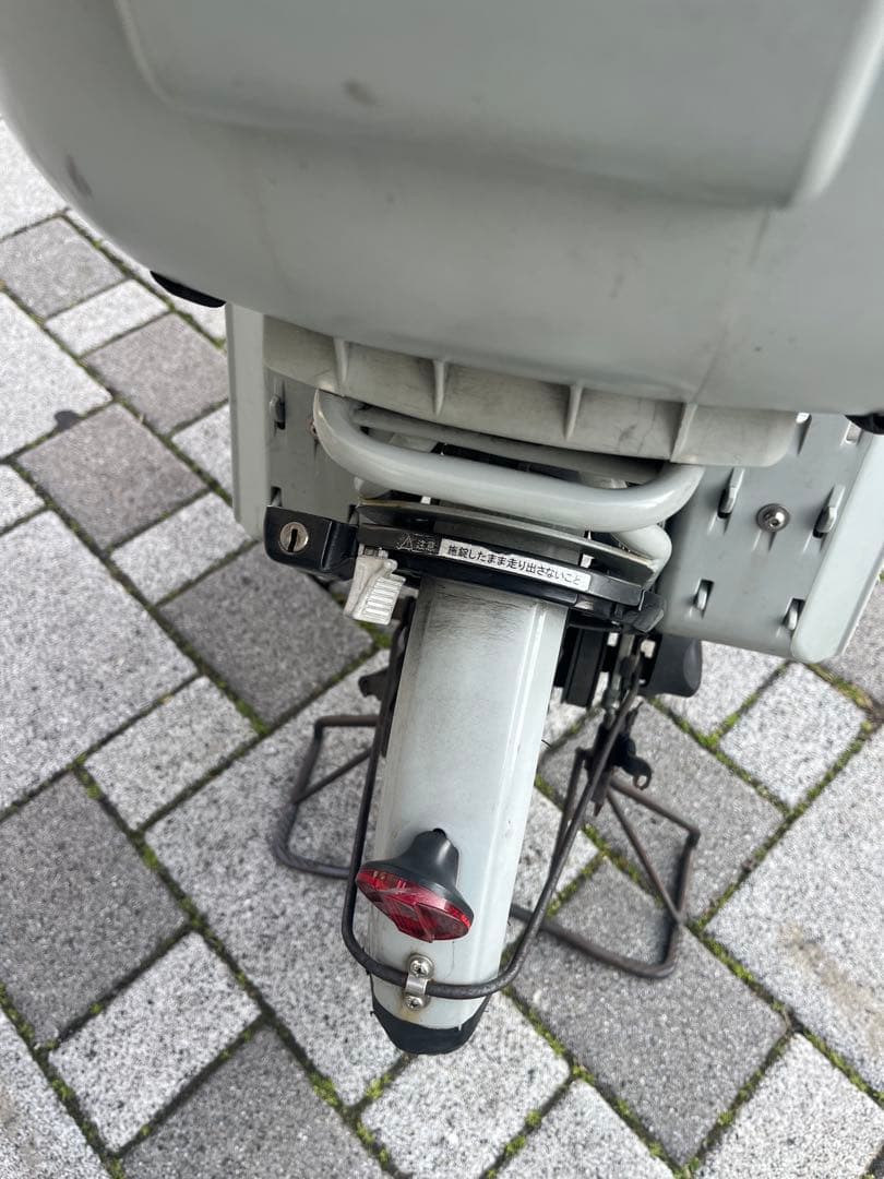 ビッケ　電動アシスト自転車 チャイルドシート2つ付き　※引き取り専用です！