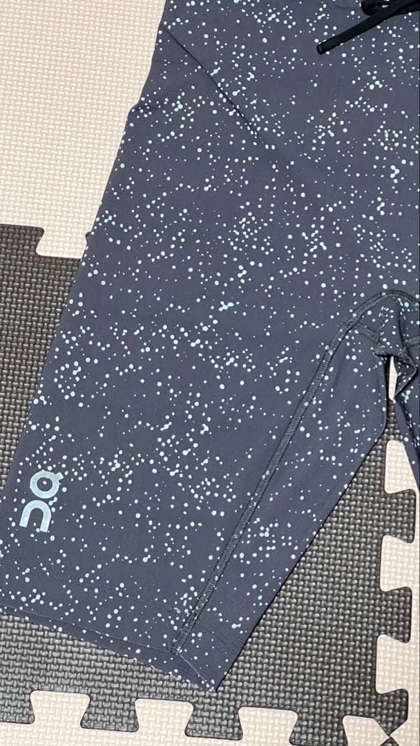 【最終値下げ】On レースタイツ ハーフ　Race Tights Half
