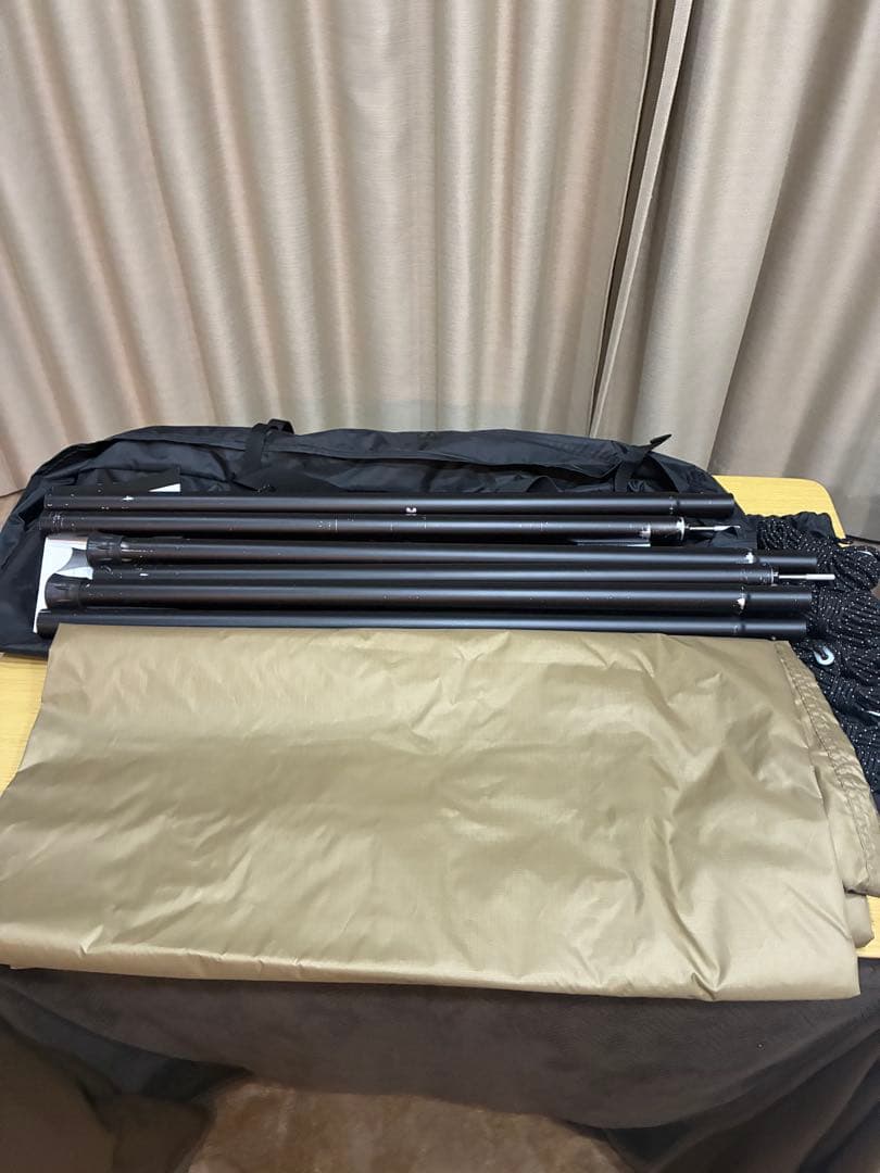 スノーピークエルフィールドヘキサpro．air ウイングポール210付き‼️